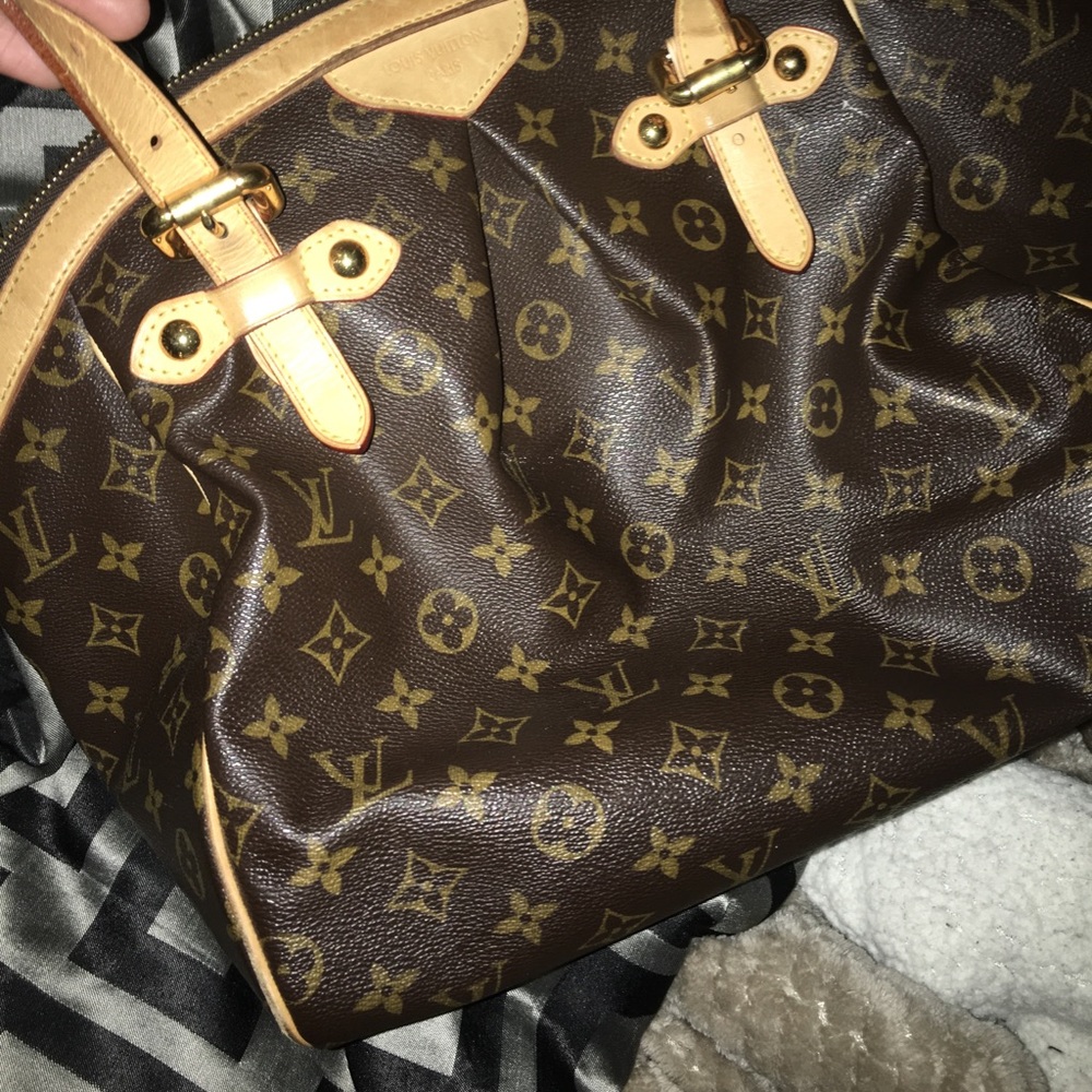 Louis Vuitton purse